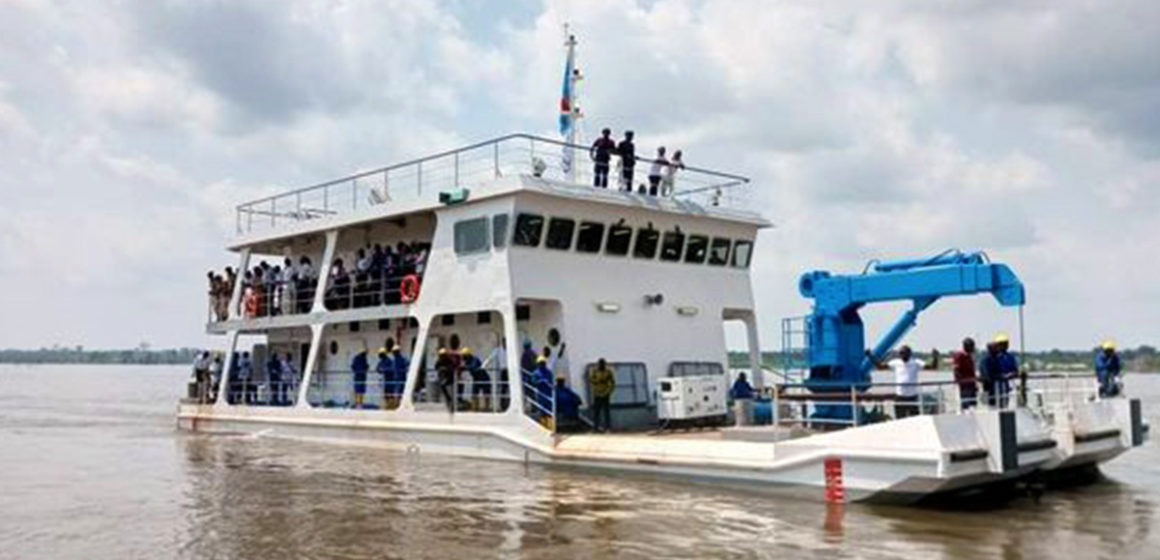 bateau-baliseur-rvf Bateau baliseur de la RVF à Kindu