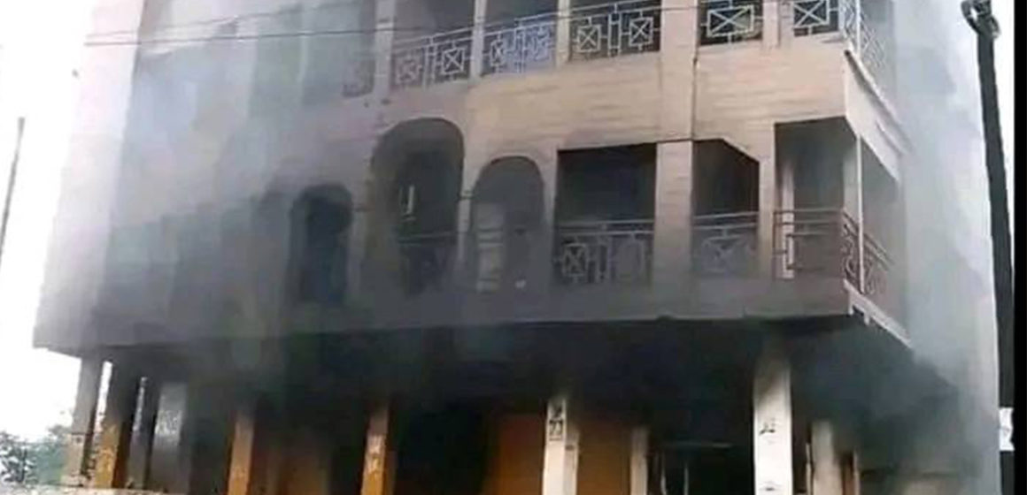Incendie de l'immeuble Satellite à Matadi