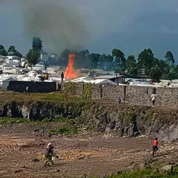 Incendie a- camp de déplacés de Lushagala