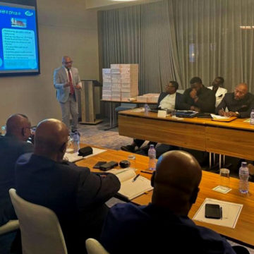 Réunion METROKIN avec le gouverneur Bumba