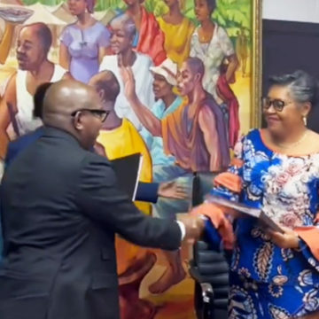 Remise et reprise à la Primature