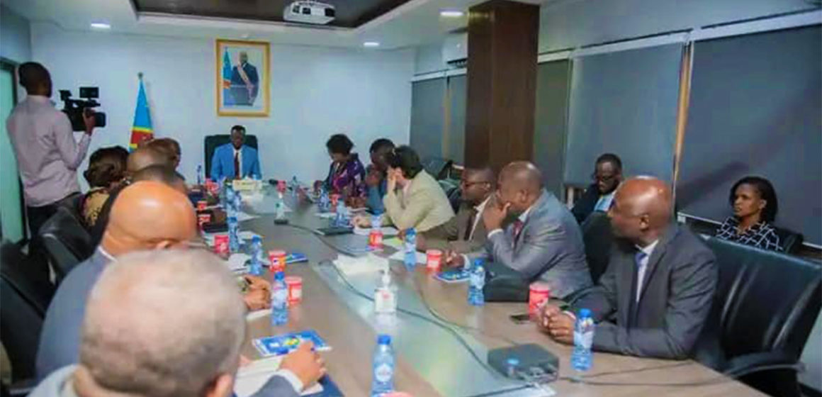 teddy-lwamba-ambassadrice-canada2 Le ministre Teddy Lwamba et les partenaires de la RDC