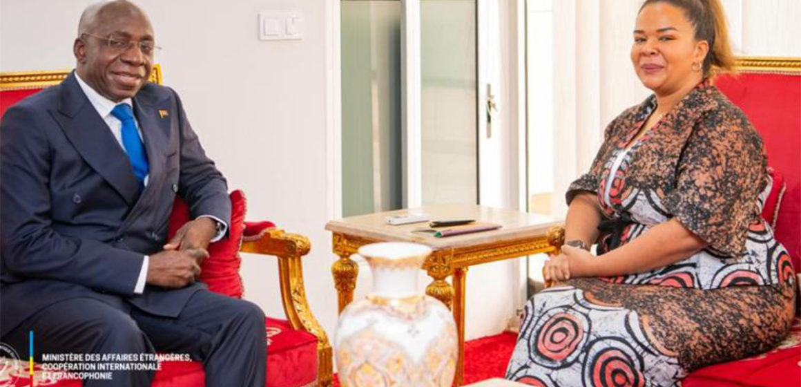 Tete Antonio et Thérèse Kayikwamba Wagner Ministres des Affaires étrangères RDC et Angola