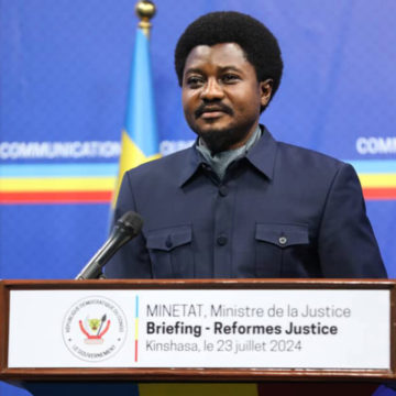 Constant Mutamba briefing procès Corneille Nangaa