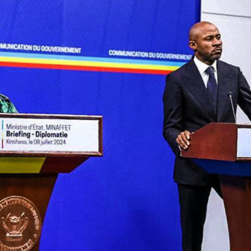 Les ministres Thérèse Kayibanda et Patrick Muyaya