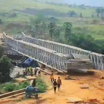 Pont sur la rivière Lubu