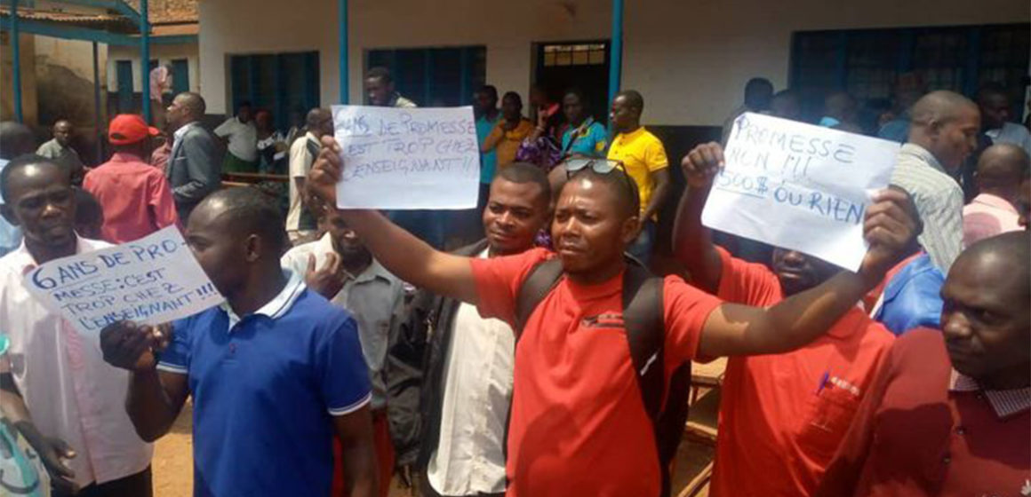 Les enseignants Sud-Kivu menacent d'aller en grève