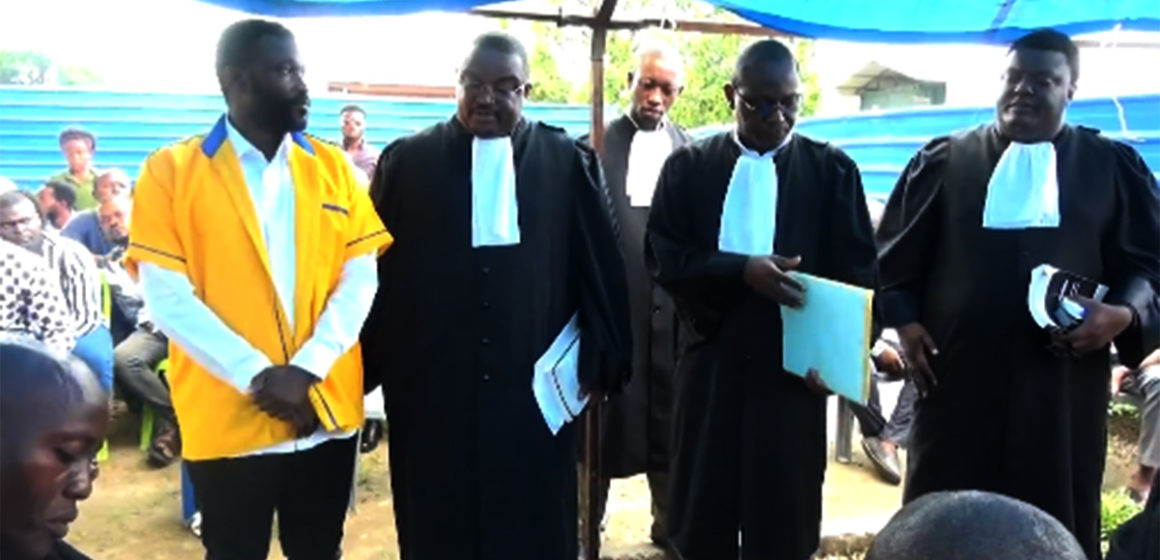 Ouverture du procès de Seth Kikuni