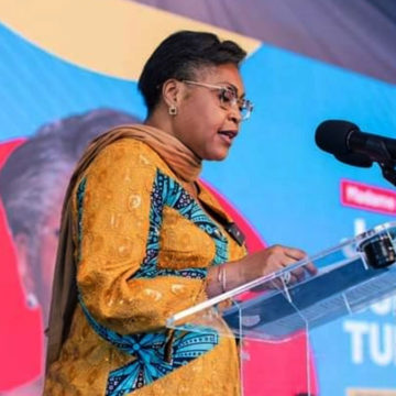 JUdith Suminwa à la foire de la formation professionnelle