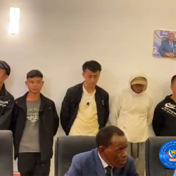 Chinois miniers illégaux