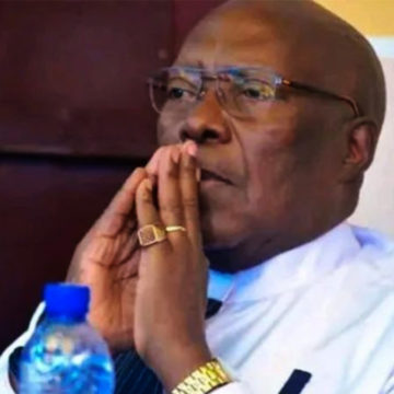 Professeur Kambayi Bwatshia