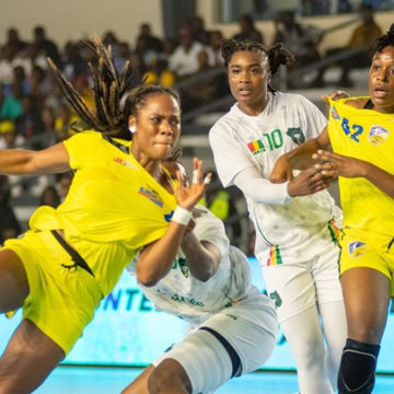 Léopards Handball-F vs Syli National